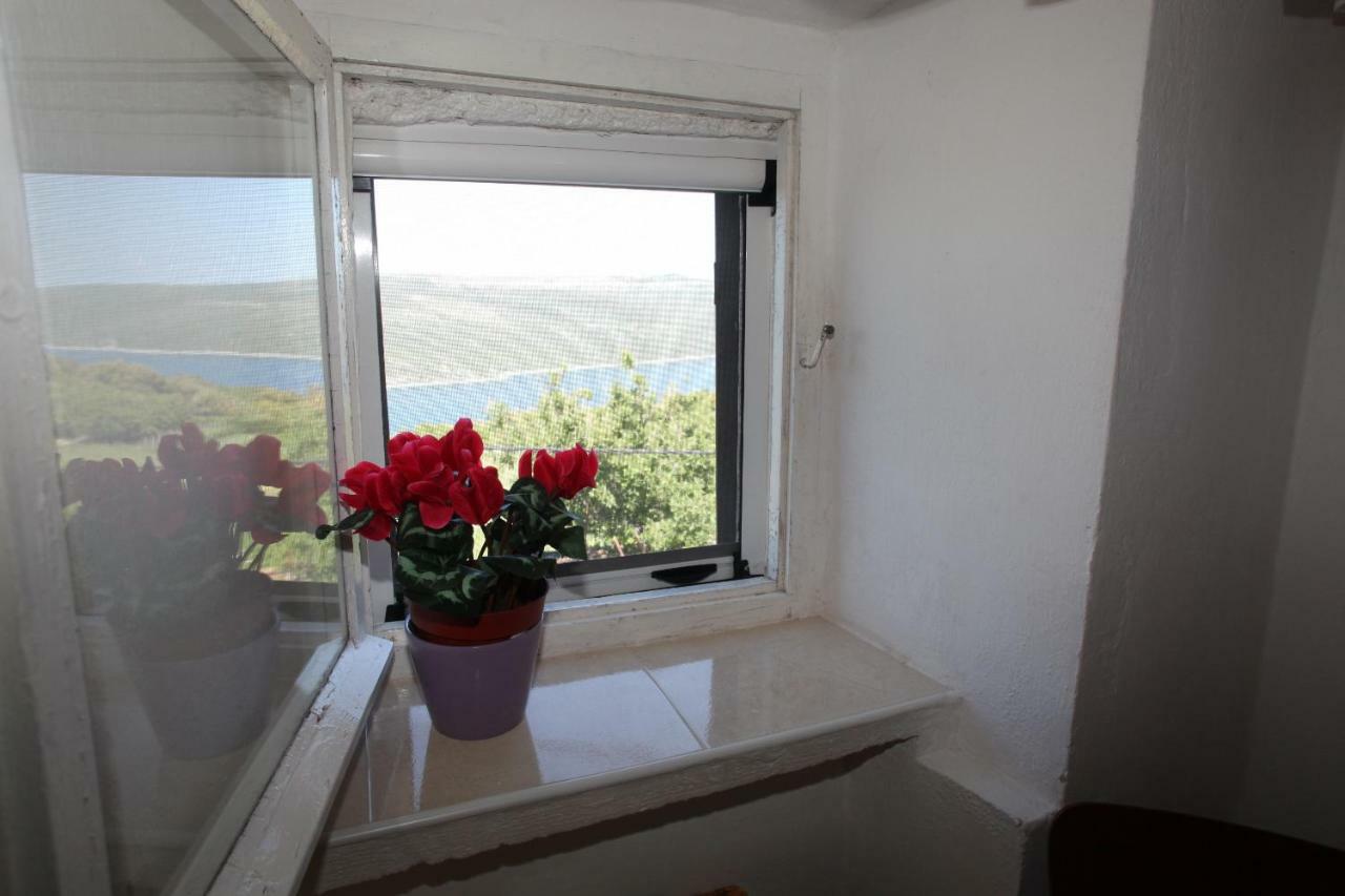 Accommodation Lily Vrana  Екстериор снимка